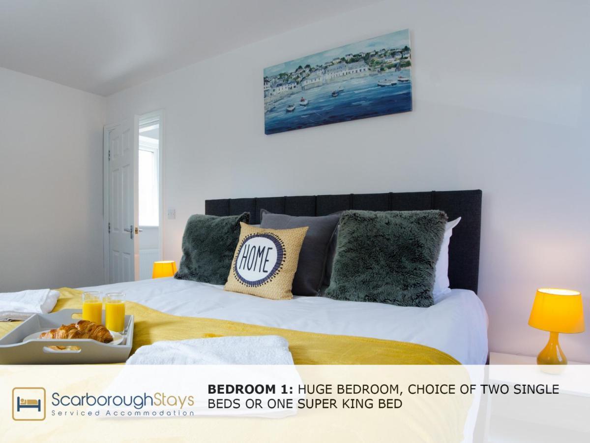 Candler Lodge - 3 Bedroom Townhouse With Parking - Patio Area & Seating Scarborough Dış mekan fotoğraf