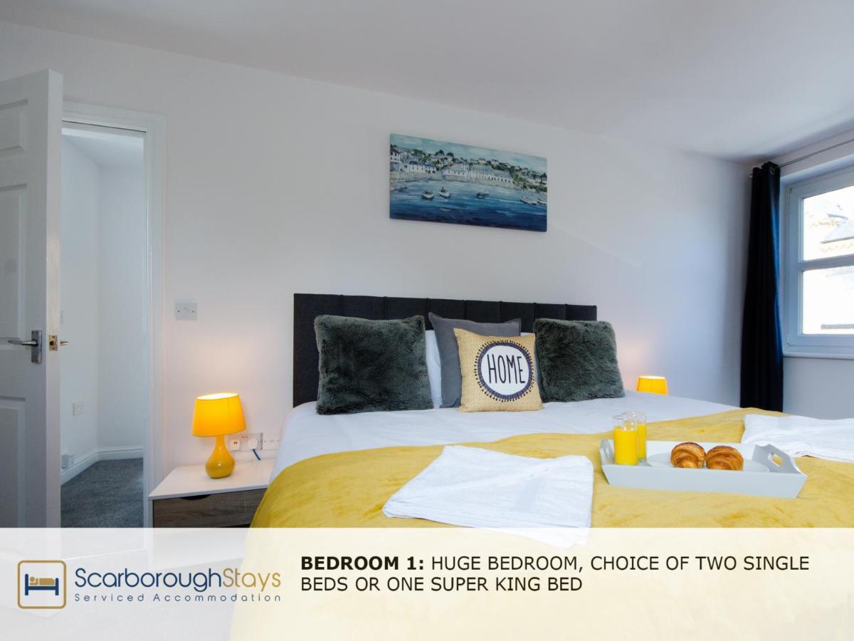 Candler Lodge - 3 Bedroom Townhouse With Parking - Patio Area & Seating Scarborough Dış mekan fotoğraf